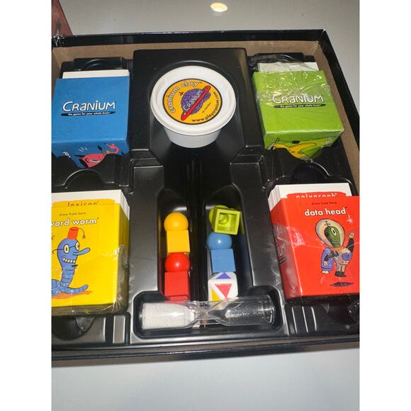 Cranium vintage 2001 version excellent condition family board game - Picture 2 of 4
